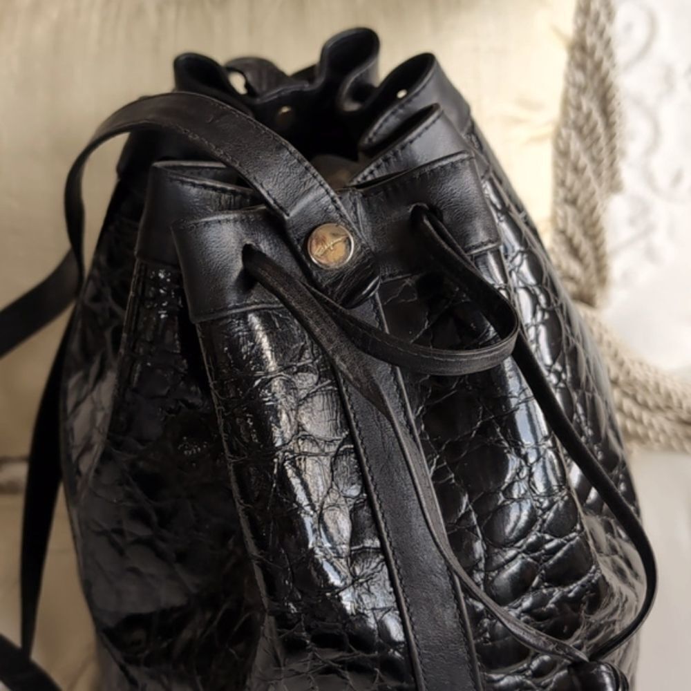 Vintge Salvatore Ferragamo Genuine  Croc Black Leather Drawstring Bu… - Picture 6 of 16